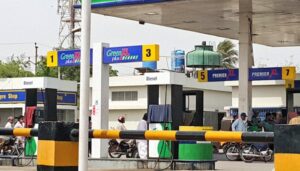 پیٹرول پمپ ڈیلرز نے ایک بار پھر پمپس بند کرنے کی دھمکی دیدی