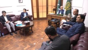 وزیرِ اعظم محمد شہباز شریف کی زیر صدارت خطے میں حالیہ کشیدگی کے دوران پیٹرولیم مصنوعات پر حکومت کی جانب سے سبسڈی کے نفاذ پر پیش رفت کا جائزہ اجلاس