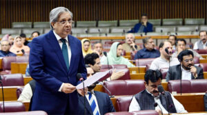 قومی اسمبلی کا مسلح افواج کے لیے غیرمتزلزل حمایت کا اعادہ