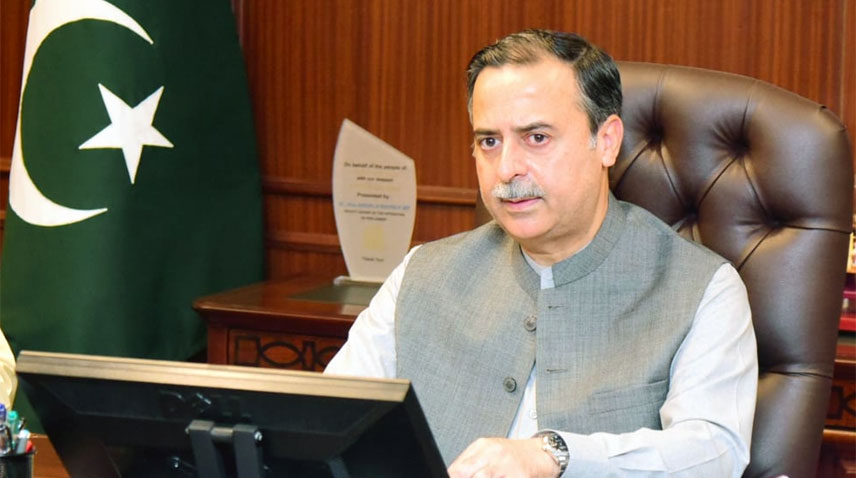 جنید انوار کا پہلے ٹرانس شپمنٹ بحری جہازکے کراچی بندرگاہ پرلنگر انداز ہونے کا اعلان