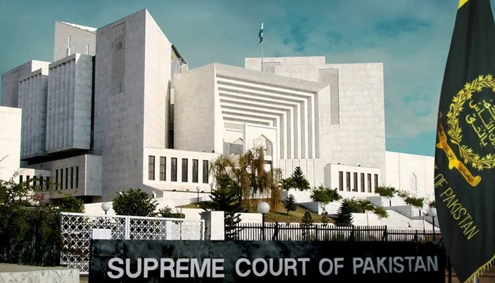 سپریم کورٹ،تیزاب گردی کے مجرم کی عمر قید برقرار، متاثرہ لڑکی کو 10 لاکھ معاوضہ ادا کرنےکا بھی حکم