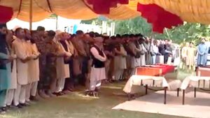 راولاکوٹ،کالعدم عوامی ایکشن کمیٹی کے پرتشدد حملوں میں شہید اہلکاروں کی نماز جنازہ ادا