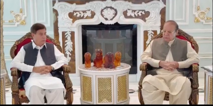 کشمیری عوام پاکستان سے اپنا نظریاتی اور فکری رشتہ برقرار رکھتے ہوئے پُر امن رہیں، دھرنوں کو ختم کر کے بامقصد مذاکرات کریں،نواز شریف