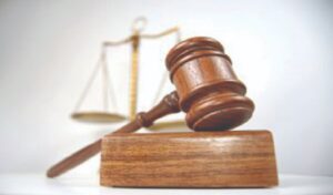 خواتین کو وراثت میں حصہ نہ دینا اللہ تعالی کے احکامات اور ملکی قانون کی خلاف ورزی ہے، عدالت