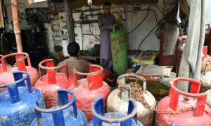 اوگرا نے اکتوبر کے لیے ایل این جی کی قیمتوں میں اضافے کا نوٹیفکیشن جاری کردیا